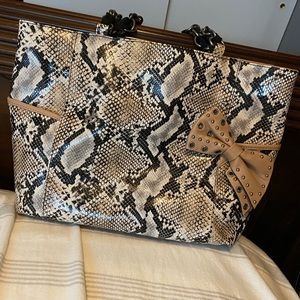 Jessica Simpson large handbag